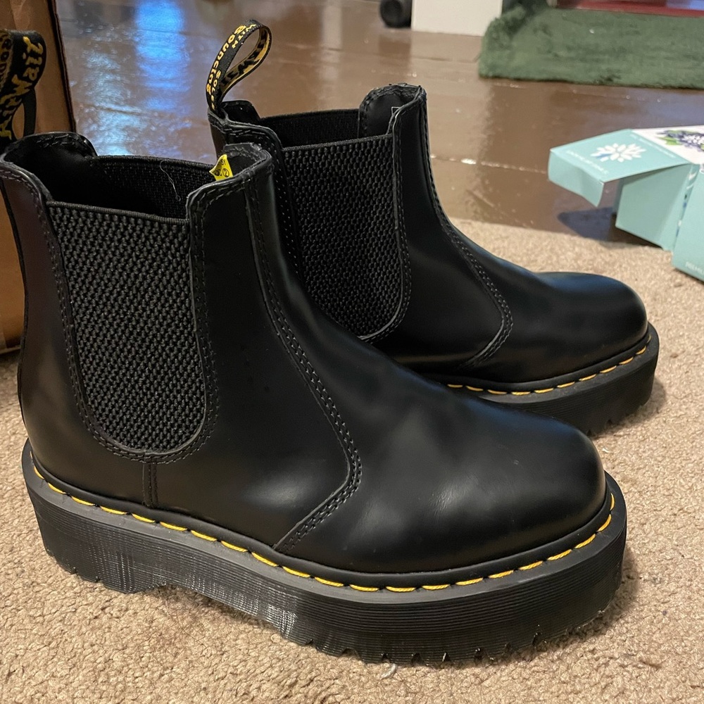 Platform Doc Martens